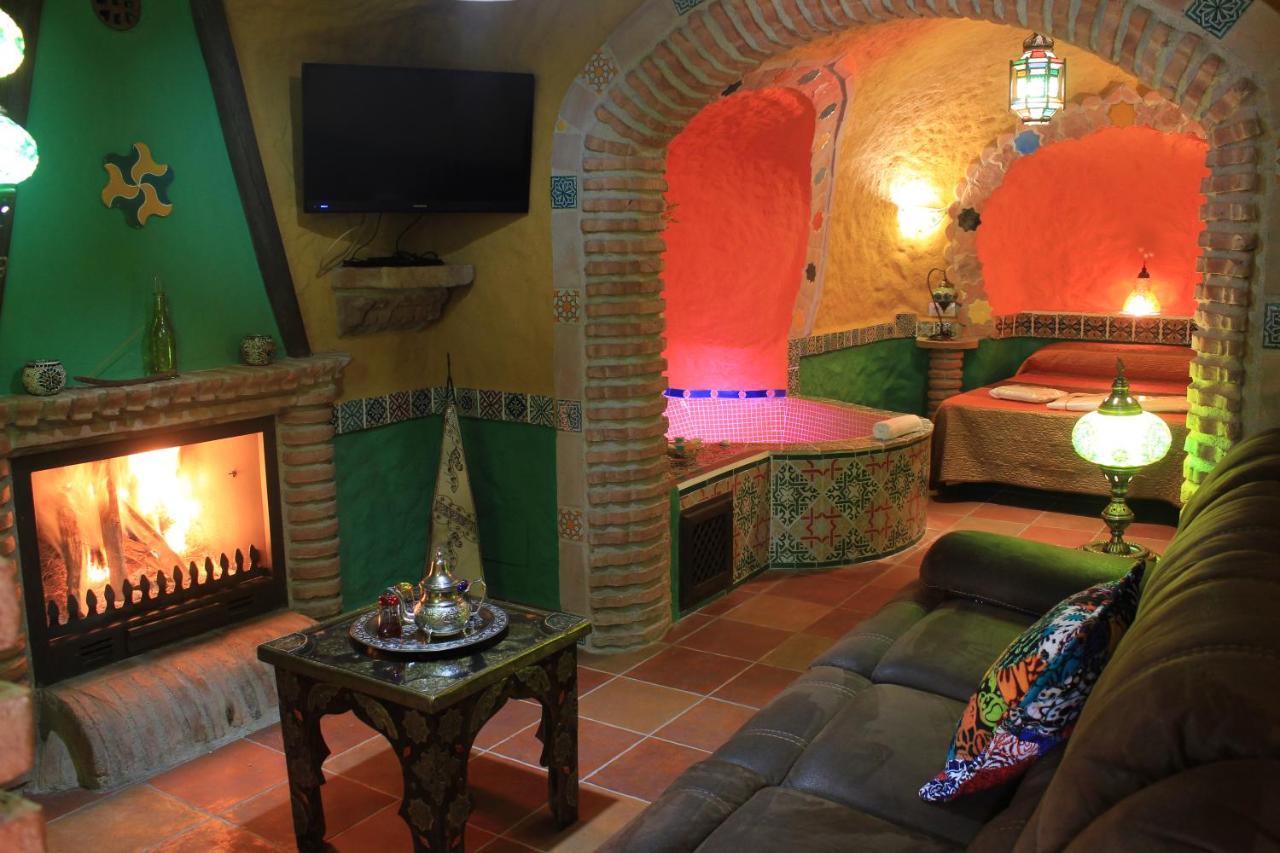 Gasthaus Casas Cueva Cazorla Hinojares Exterior foto